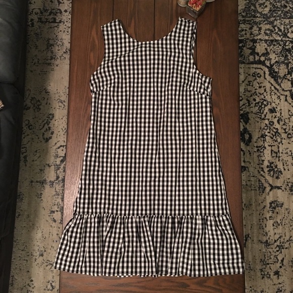 J. Crew Dresses & Skirts - J. Crew Gingham Print Shift Dress 🍇